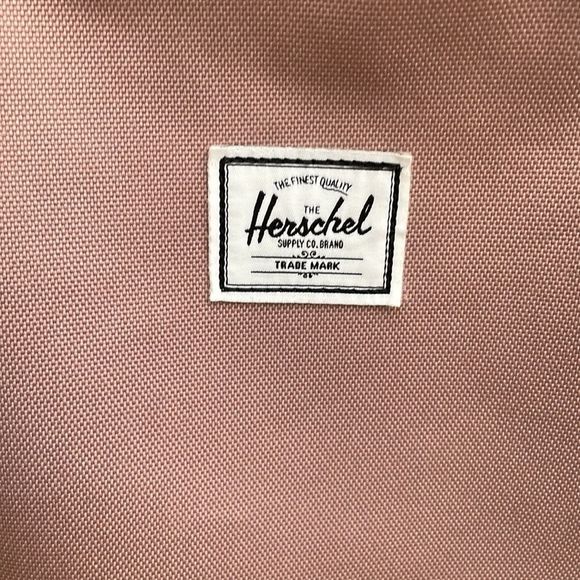 THE HERSCHEL CLASSIC TOTE BAG IN ASH ROSE - Picture 2 of 8